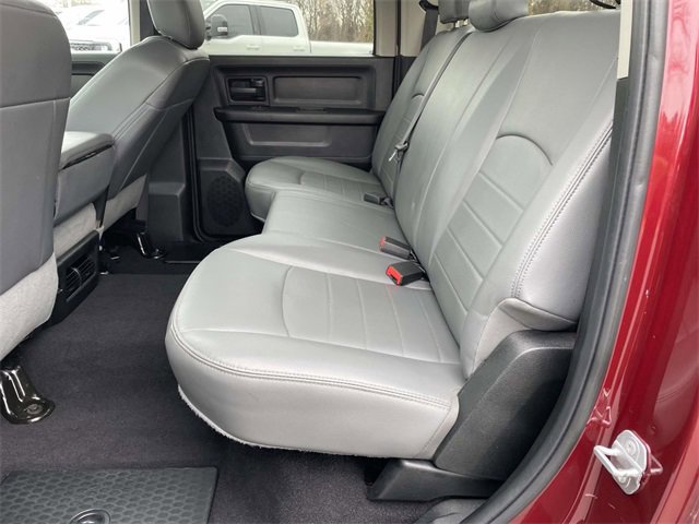 Used 2018 RAM 2500 Tradesman w/ Chrome Appearance Group image 25