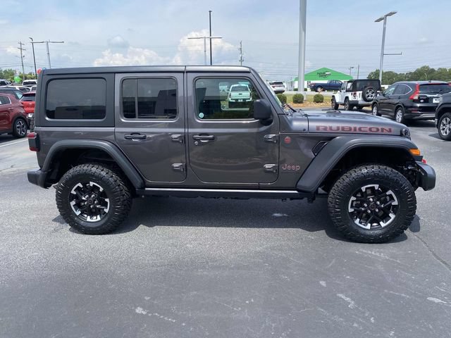 Used 2025 Jeep Wrangler Unlimited Rubicon AWD/4WD image 8