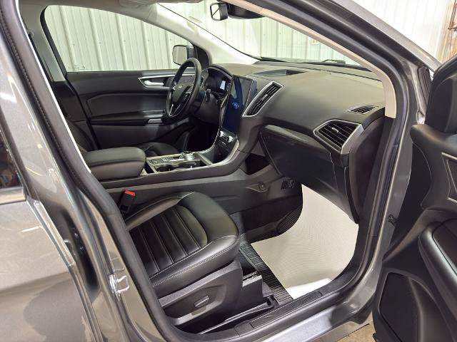 Certified 2023 Ford Edge SEL w/ Convenience Package AWD/4WD image 30
