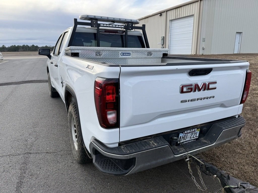 Used 2022 GMC Sierra 1500 Pro w/ Pro Value Package AWD/4WD image 5
