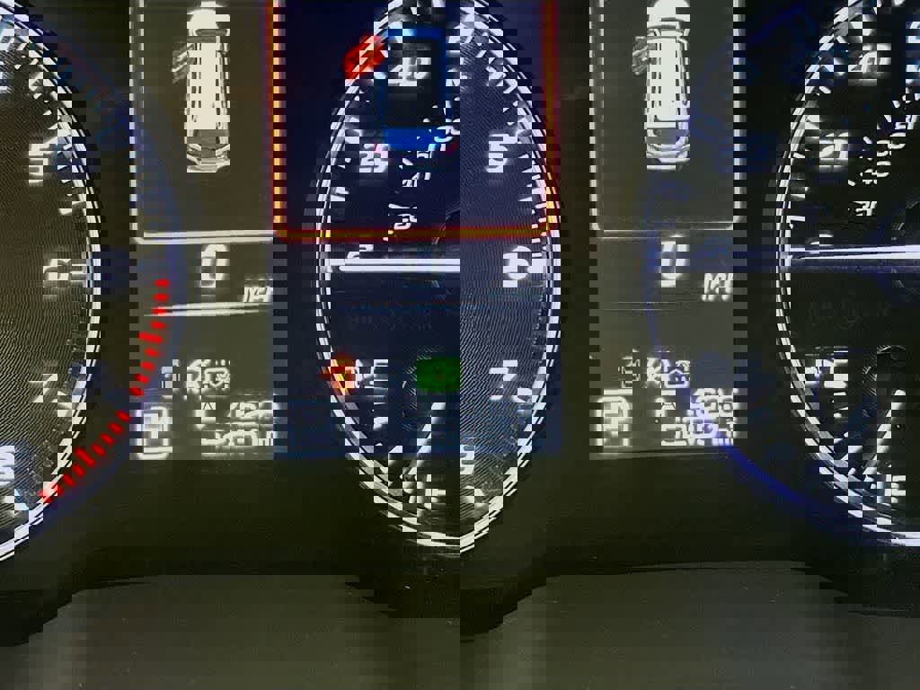 Used 2020 Subaru Outback Limited image 22