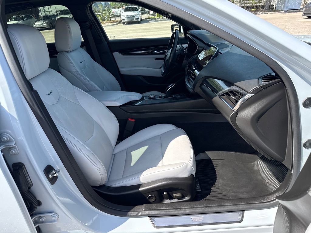 Used 2022 Cadillac CT5 Premium Luxury image 27