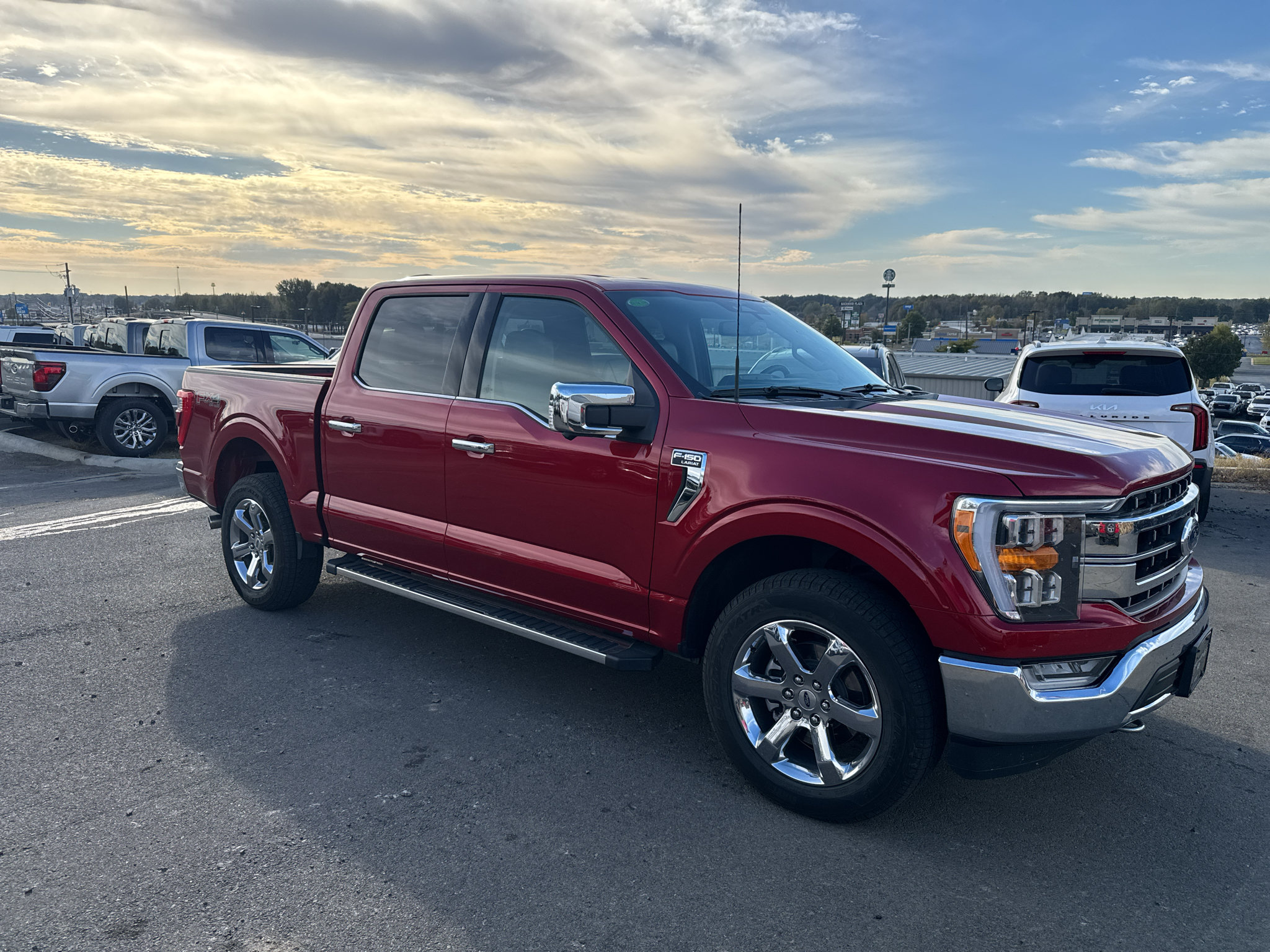 Certified 2023 Ford F150 Lariat w/ Trailer Tow Package AWD/4WD image 4
