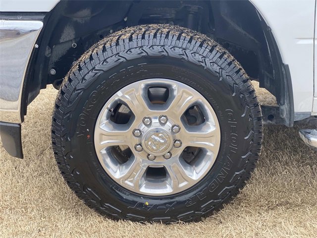 Used 2024 RAM 3500 Big Horn image 12