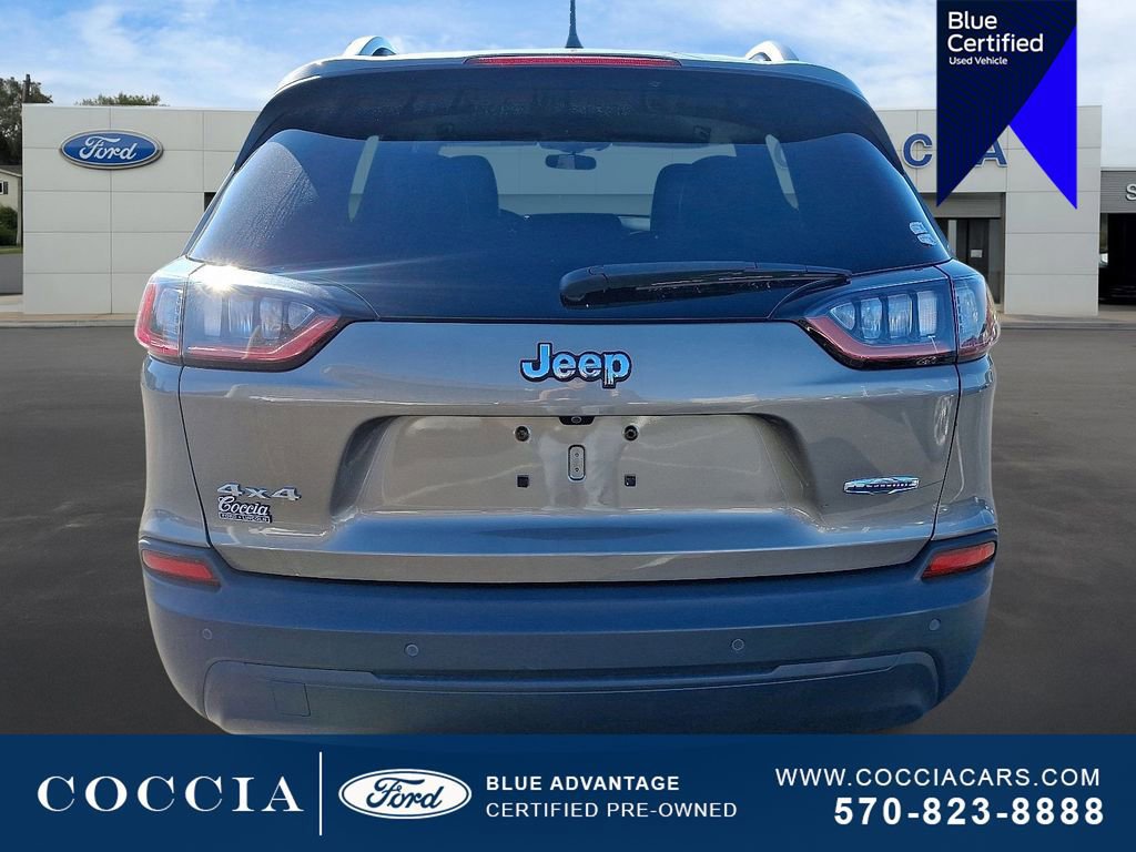 Used 2019 Jeep Cherokee Latitude Plus image 4