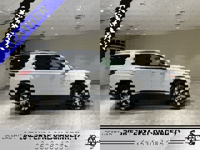 Used 2021 Chevrolet Traverse LT w/ LT Premium Package image 6