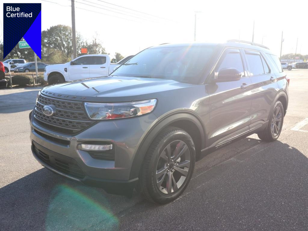 Certified 2023 Ford Explorer XLT w/ Equipment Group 202A