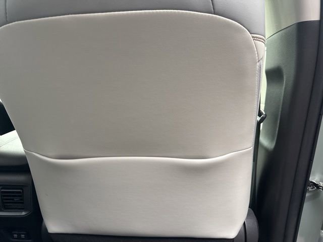 Used 2021 Toyota RAV4 XLE Premium image 36