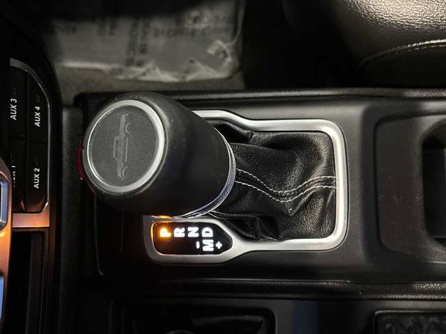 Used 2020 Jeep Gladiator Overland w/ Uconnect 4C Nav & Sound Group image 15