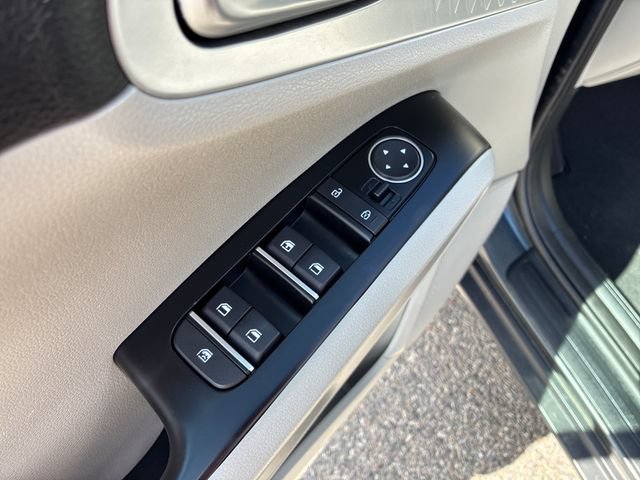Used 2023 Kia Soul LX FWD image 17