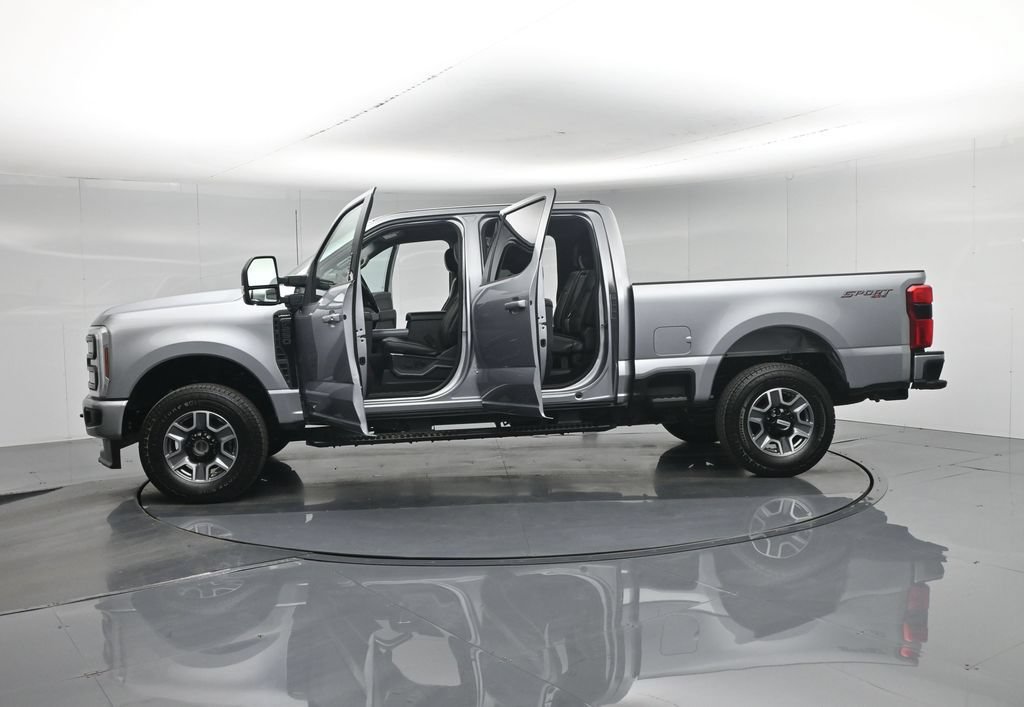 Certified 2024 Ford F250 Lariat w/ Sport Appearance Package AWD/4WD image 5