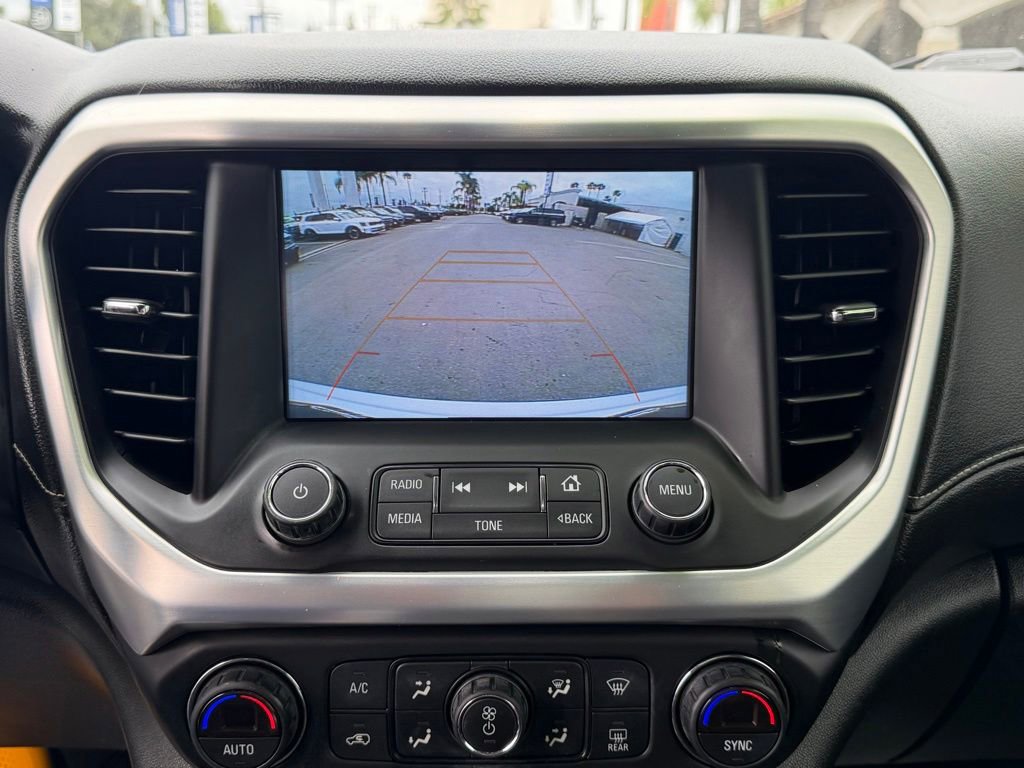 Used 2018 GMC Acadia SLT FWD image 32