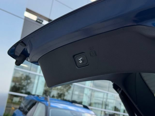 Certified 2023 Ford Edge SEL w/ Convenience Package AWD/4WD image 40