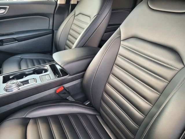 Certified 2020 Ford Edge SEL w/ Convenience Package image 11