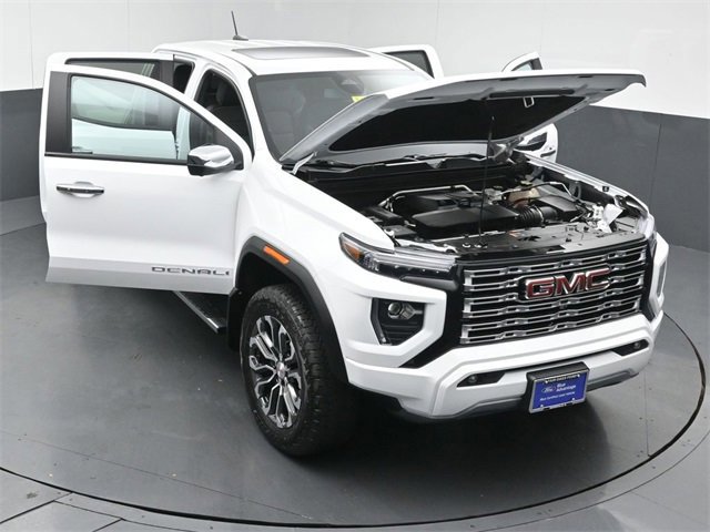 Used 2023 GMC Canyon Denali image 55