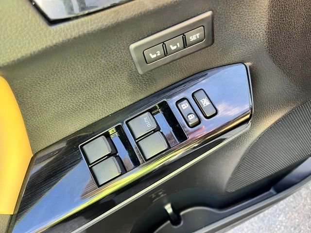 Used 2017 Toyota RAV4 Limited w/ All Weather Liner Package AWD/4WD image 17