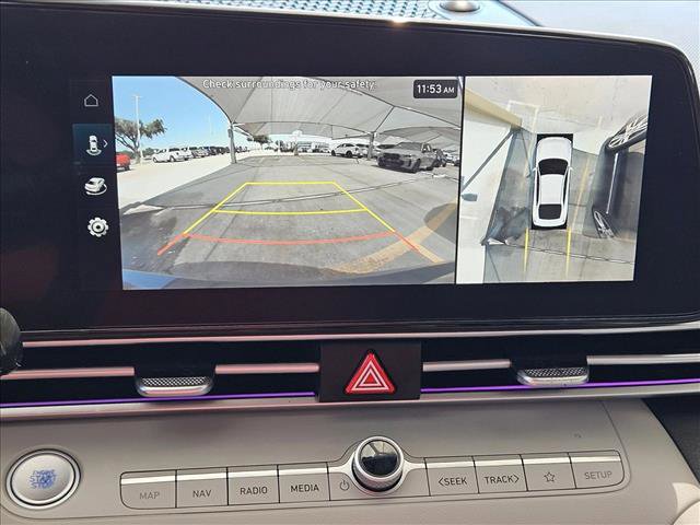 Used 2024 Hyundai Elantra Limited FWD image 13