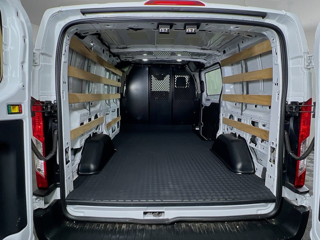 Certified 2024 Ford Transit 250 Low Roof w/ Exterior Upgrade Package RWD image 27