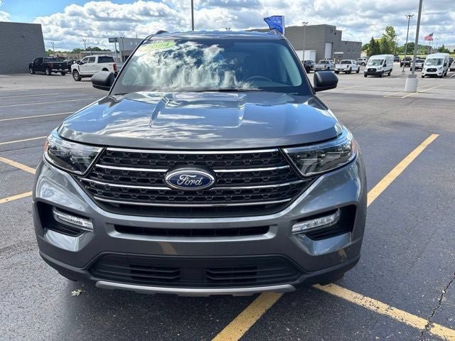 Certified 2024 Ford Explorer XLT w/ Equipment Group 202A AWD/4WD image 19