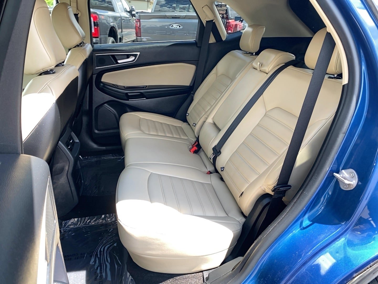 Certified 2020 Ford Edge SEL FWD image 10