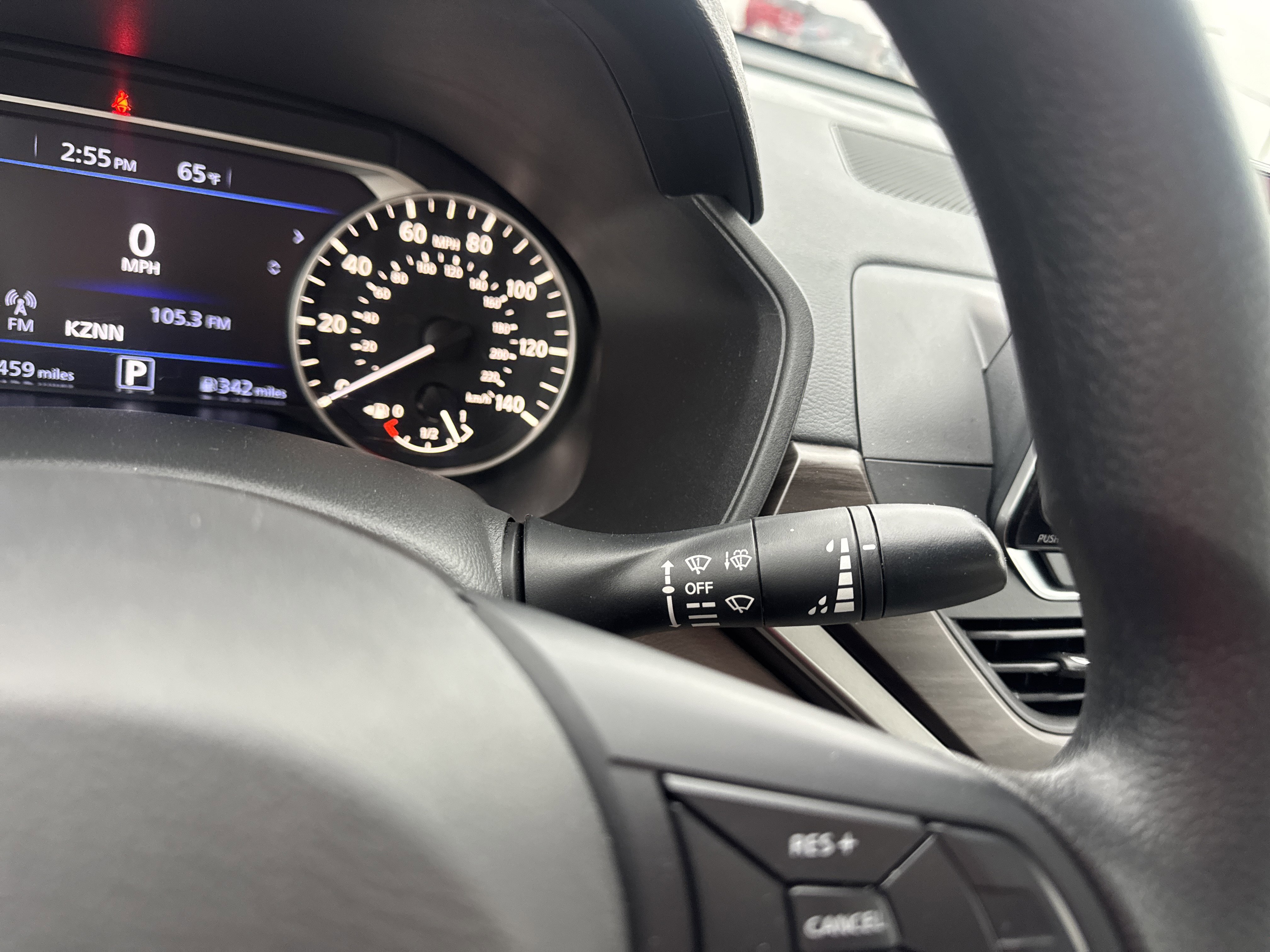 Used 2024 Nissan Altima 2.5 SV image 16