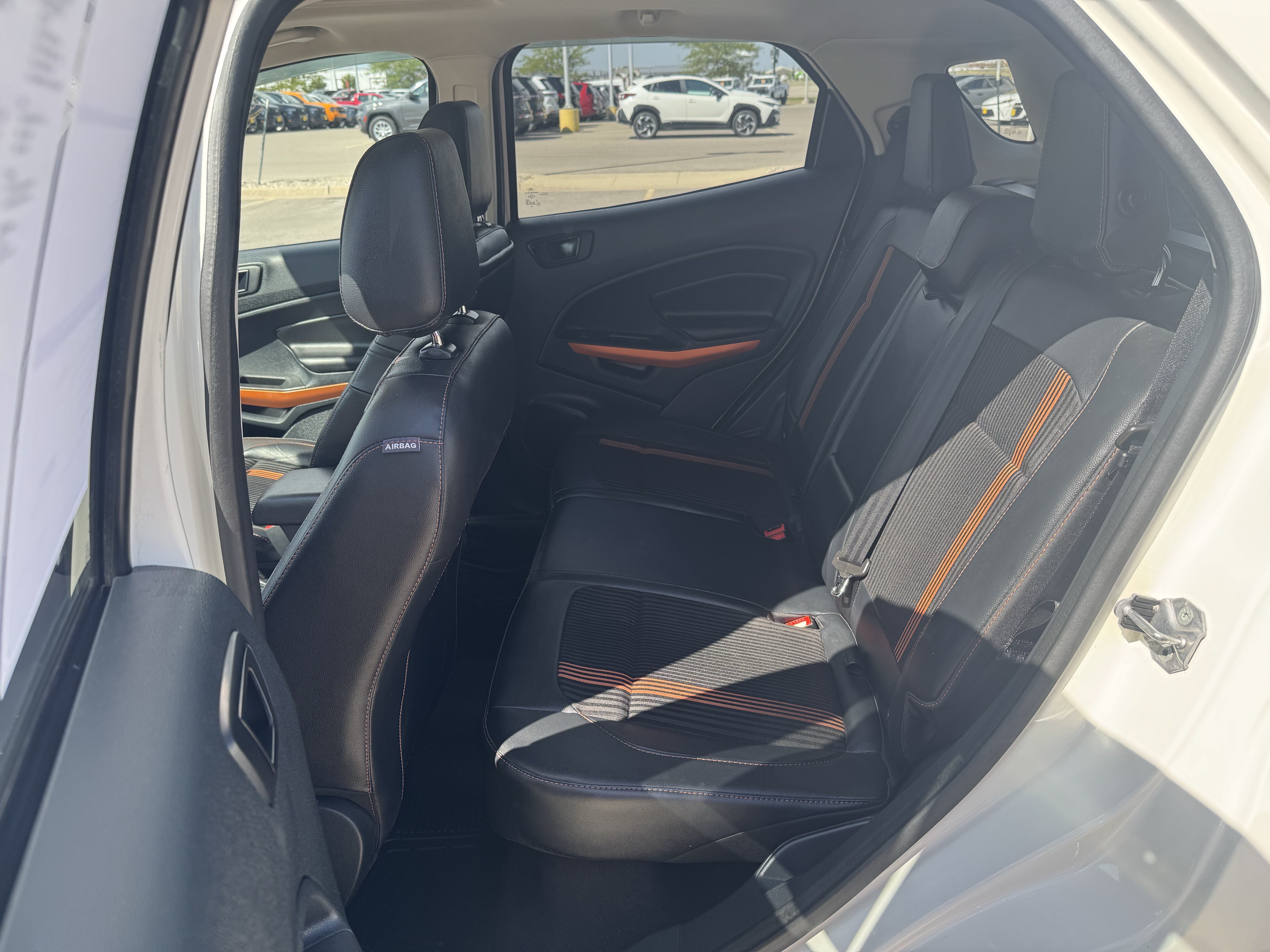 Certified 2018 Ford EcoSport SES w/ SES Cold Weather Package AWD/4WD image 21