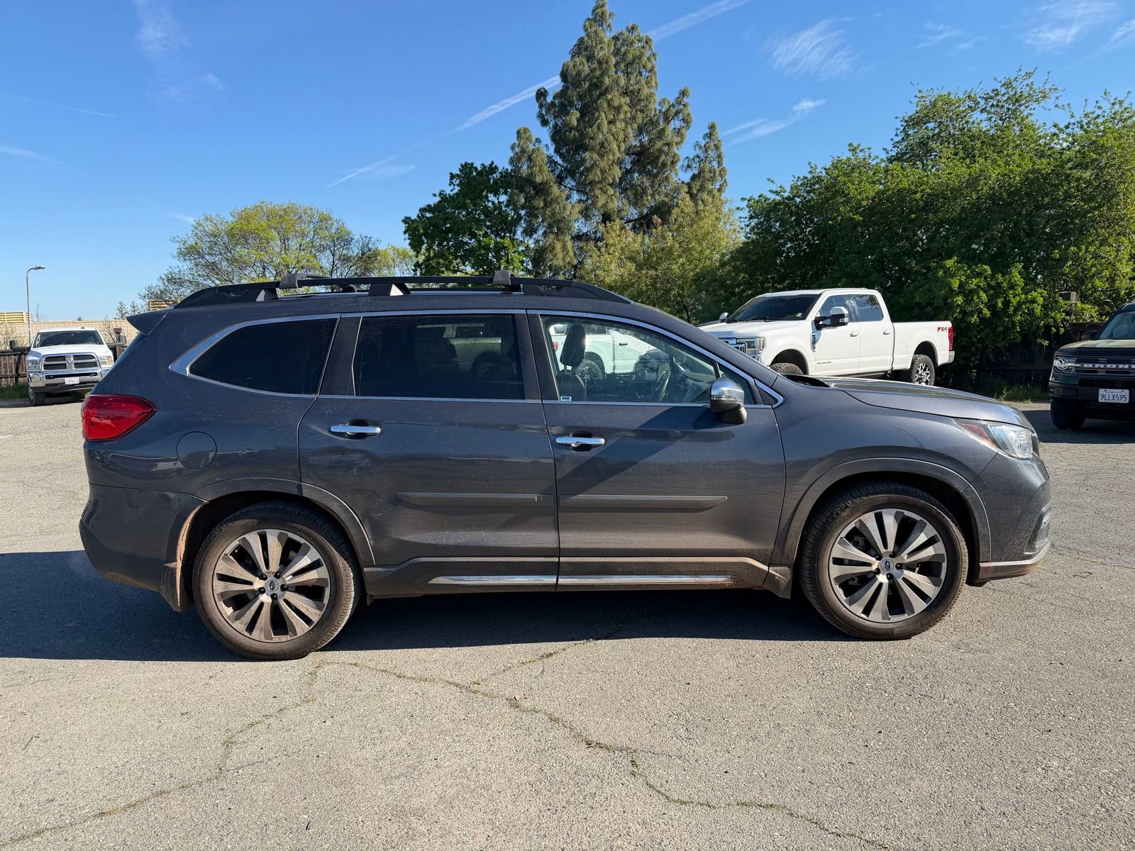 Used 2020 Subaru Ascent Touring w/ Popular Package #3 image 6