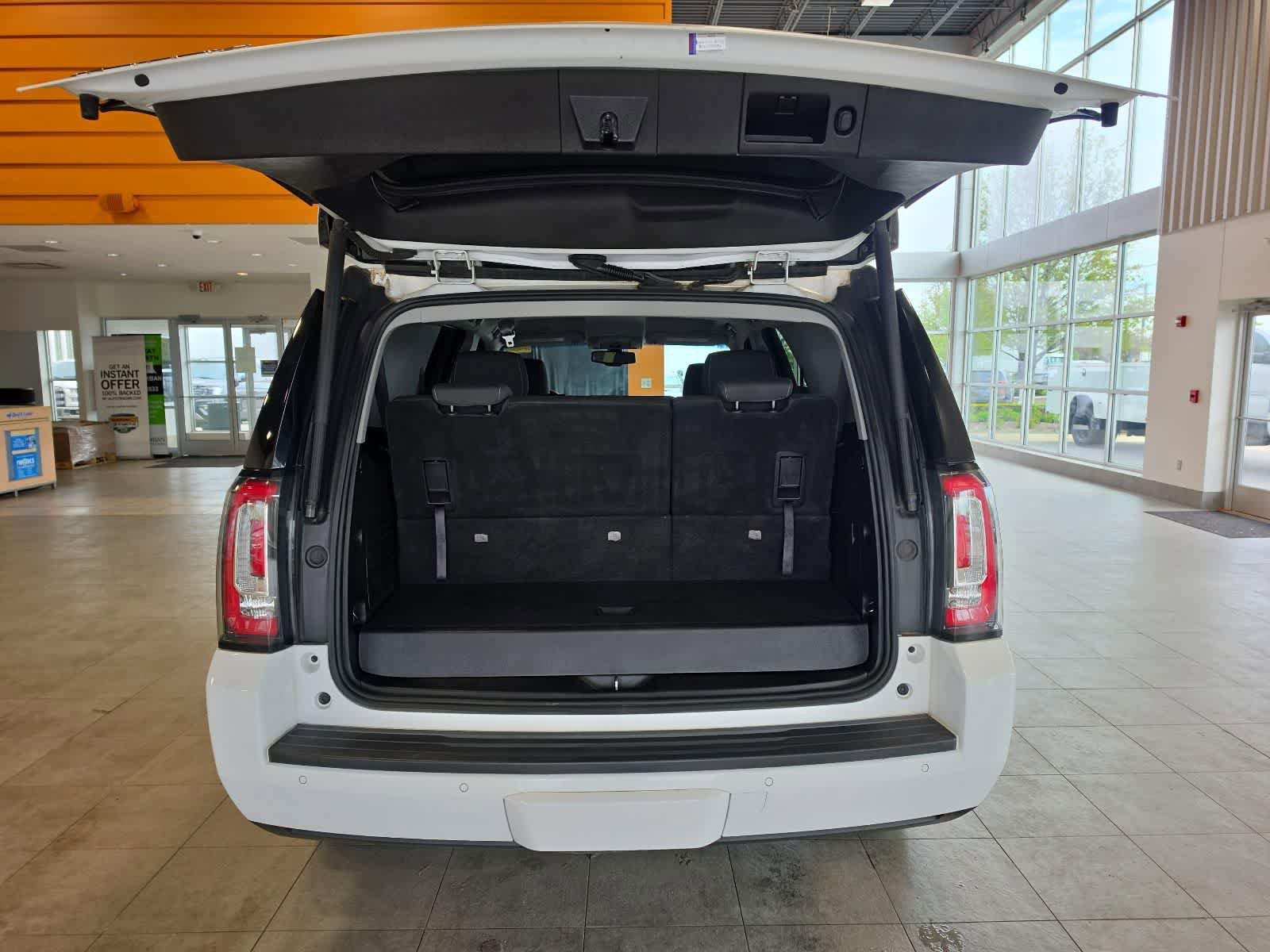 Used 2019 GMC Yukon SLE w/ Convenience Package AWD/4WD image 29