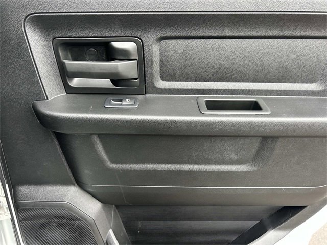 Used 2024 RAM 3500 Tradesman w/ Chrome Appearance Group image 26