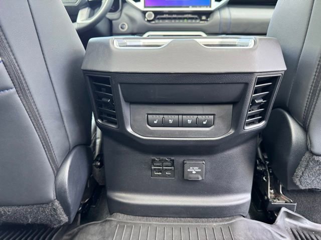 Used 2023 Toyota Tundra Platinum AWD/4WD image 17
