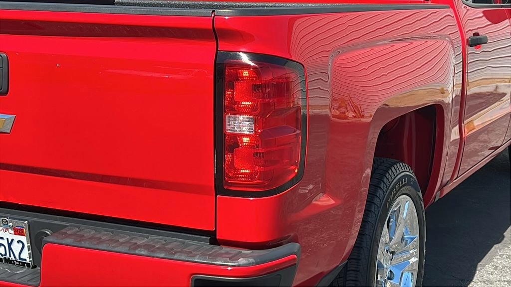 Used 2018 Chevrolet Silverado 1500 Custom w/ Custom Value Package image 7