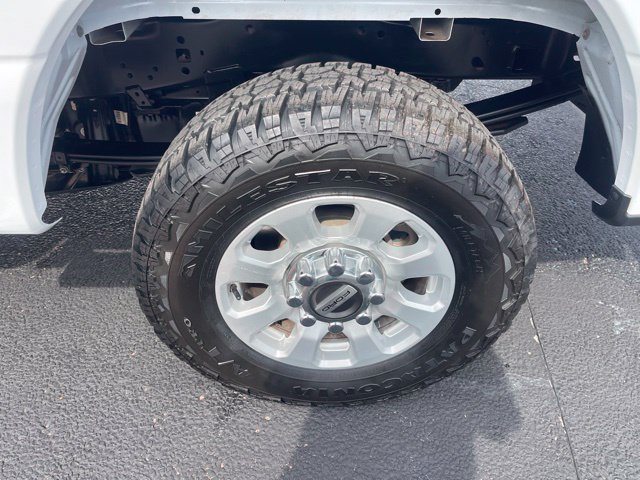 Certified 2024 Ford F250 XLT w/ FX4 Off-Road Package AWD/4WD image 4