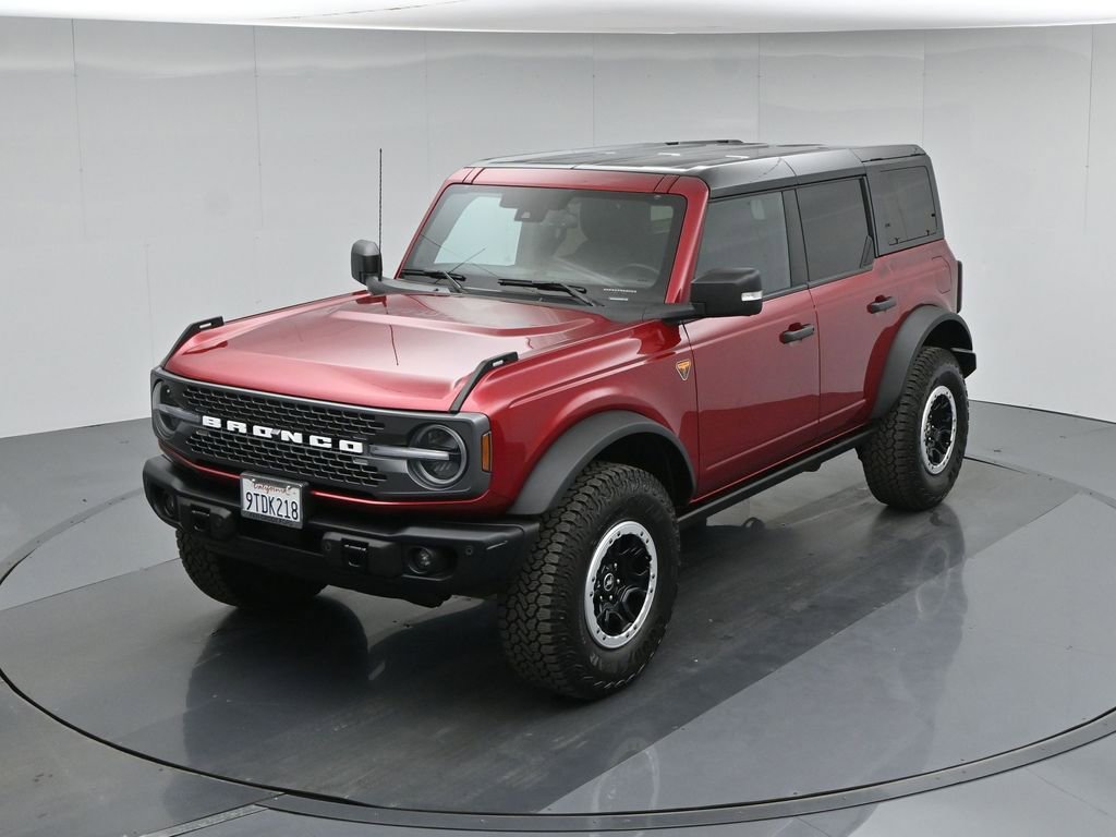 Certified 2025 Ford Bronco Badlands AWD/4WD image 35