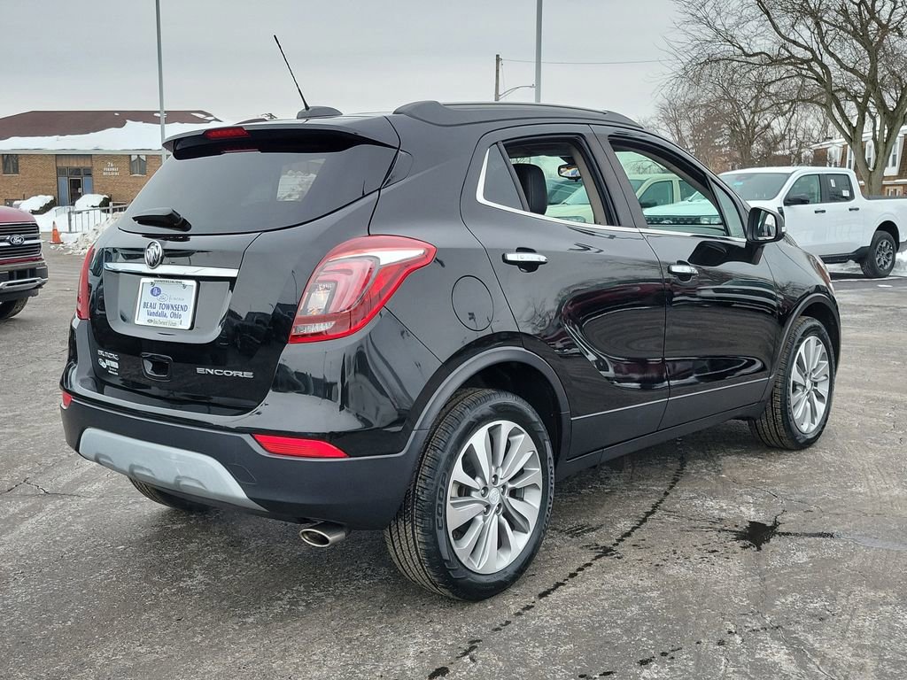 Used 2018 Buick Encore Preferred image 5