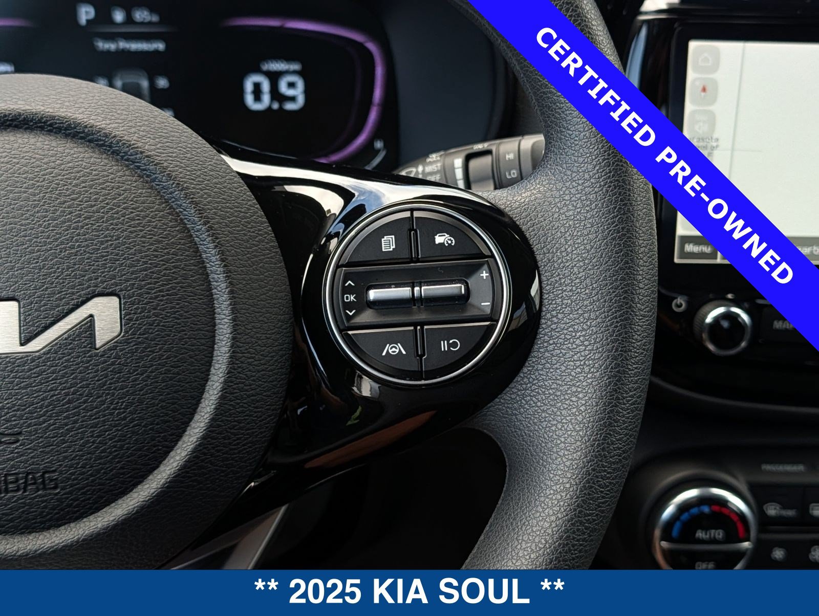 Used 2025 Kia Soul S FWD image 26