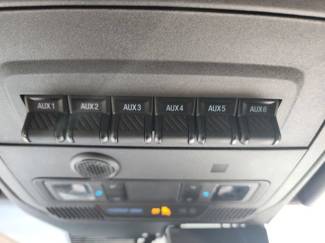 Certified 2024 Ford Bronco Outer Banks AWD/4WD image 38