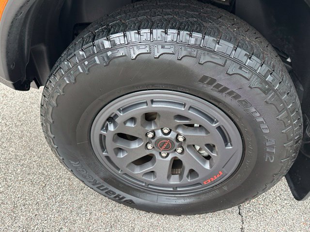 Used 2025 Nissan Frontier PRO-4X AWD/4WD image 8