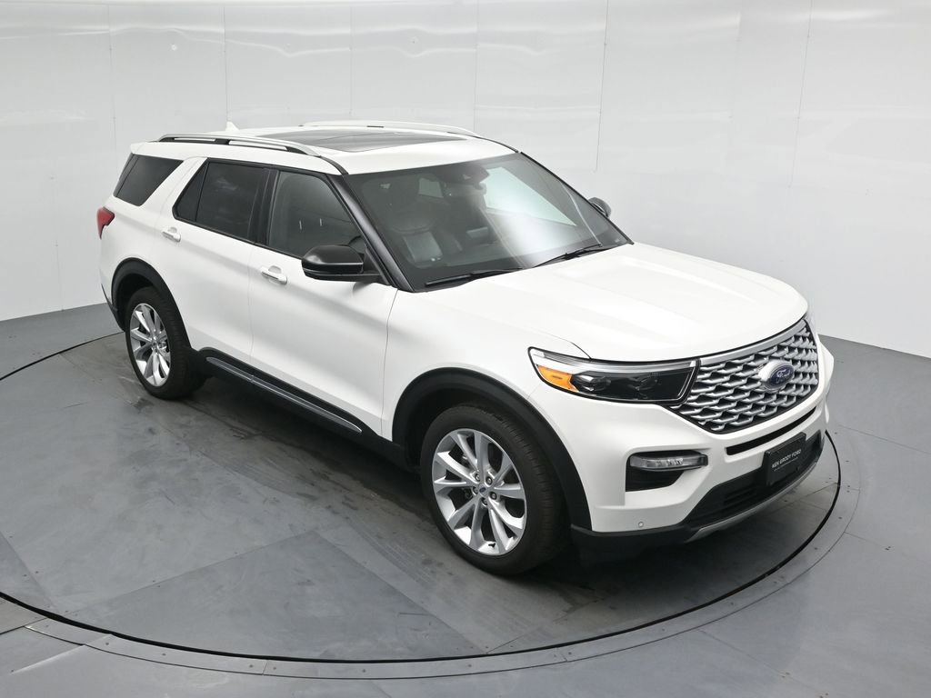 Certified 2022 Ford Explorer Platinum w/ Technology Package image 42