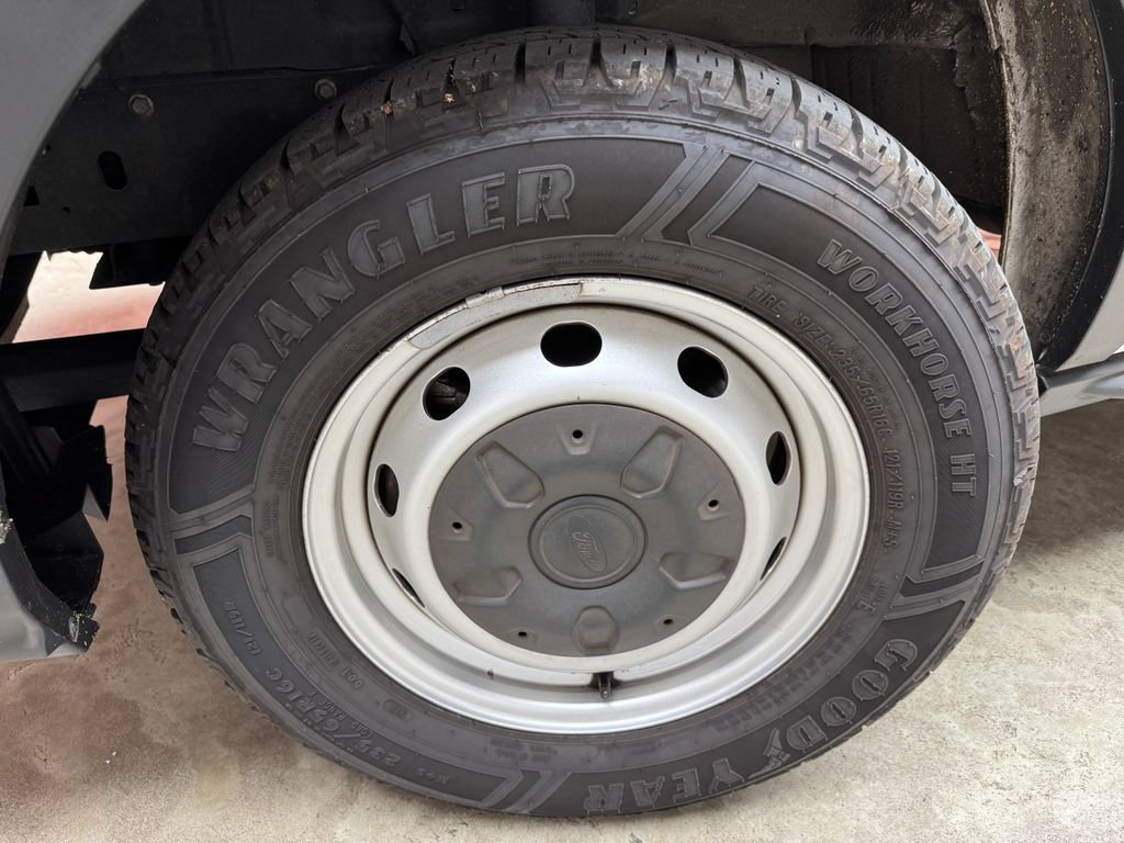 Certified 2023 Ford Transit 250 Low Roof RWD image 31