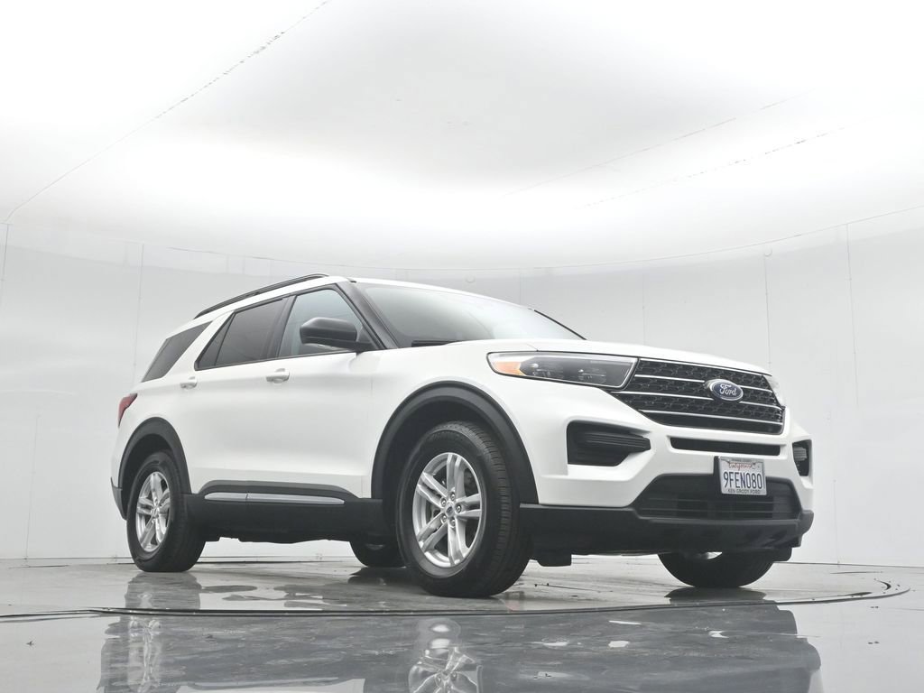 Certified 2022 Ford Explorer XLT image 49