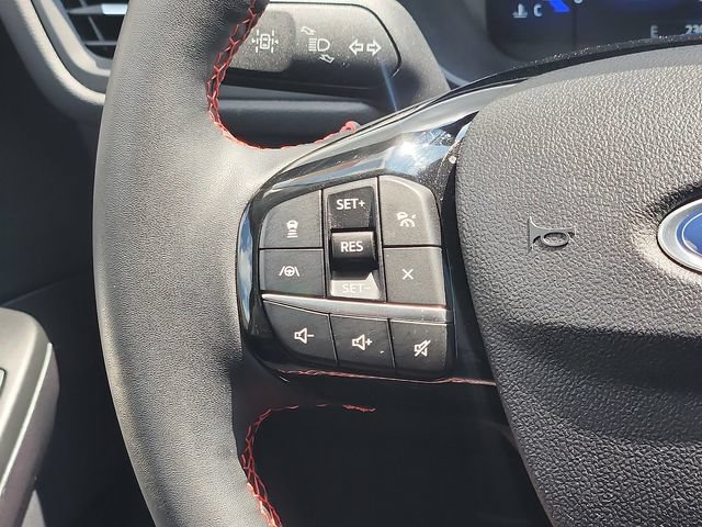 Certified 2022 Ford Escape SEL w/ SEL Stealth AWD Package image 14
