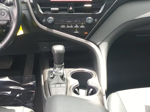 Used 2022 Toyota Camry SE FWD image 20