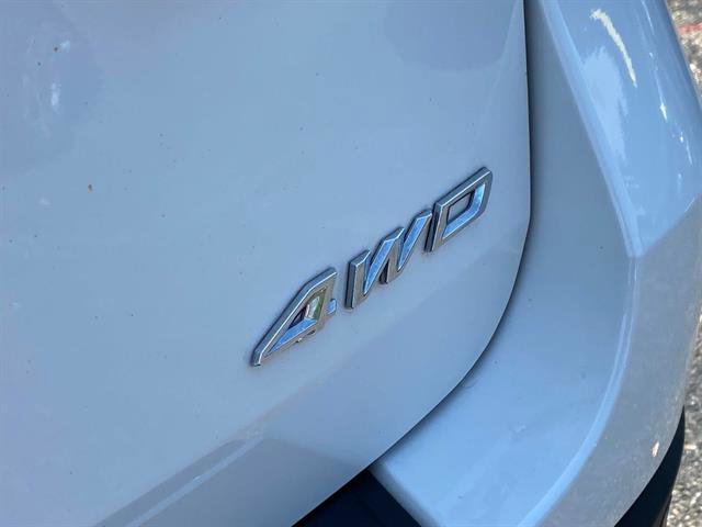 Certified 2022 Ford Explorer Platinum w/ Equipment Group 601A image 11