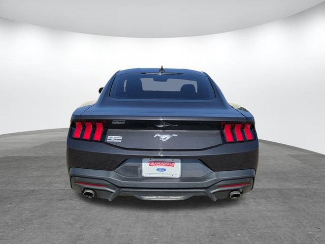 Certified 2024 Ford Mustang Coupe image 3