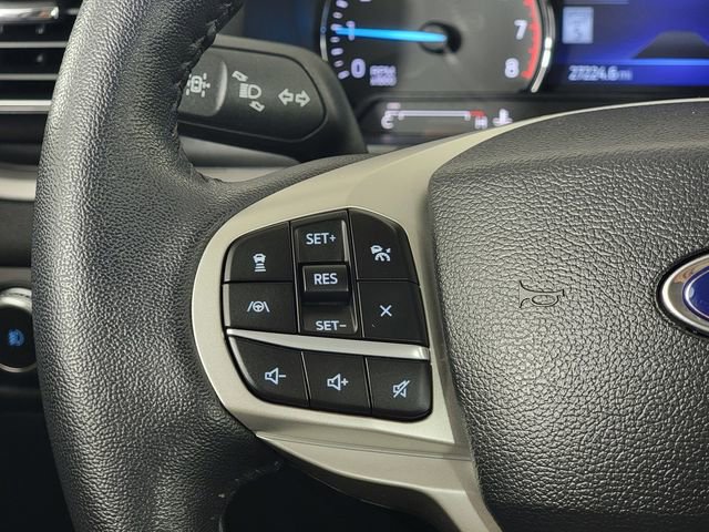Certified 2023 Ford Explorer XLT w/ Equipment Group 202A AWD/4WD image 27