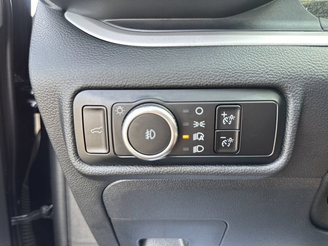 Certified 2023 Ford Explorer XLT w/ Equipment Group 202A AWD/4WD image 28
