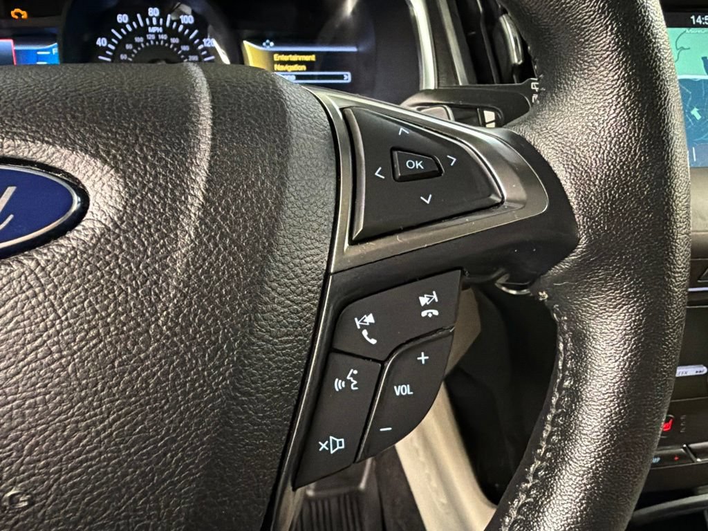 Certified 2017 Ford Edge Titanium w/ Equipment Group 302A AWD/4WD image 19