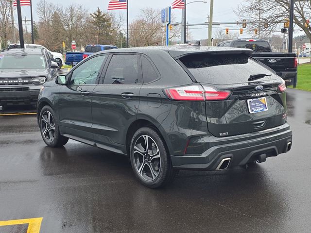 Certified 2023 Ford Edge ST image 3