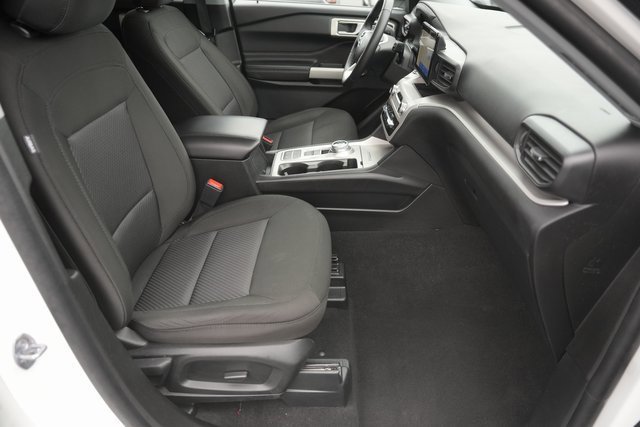 Certified 2023 Ford Explorer XLT image 18