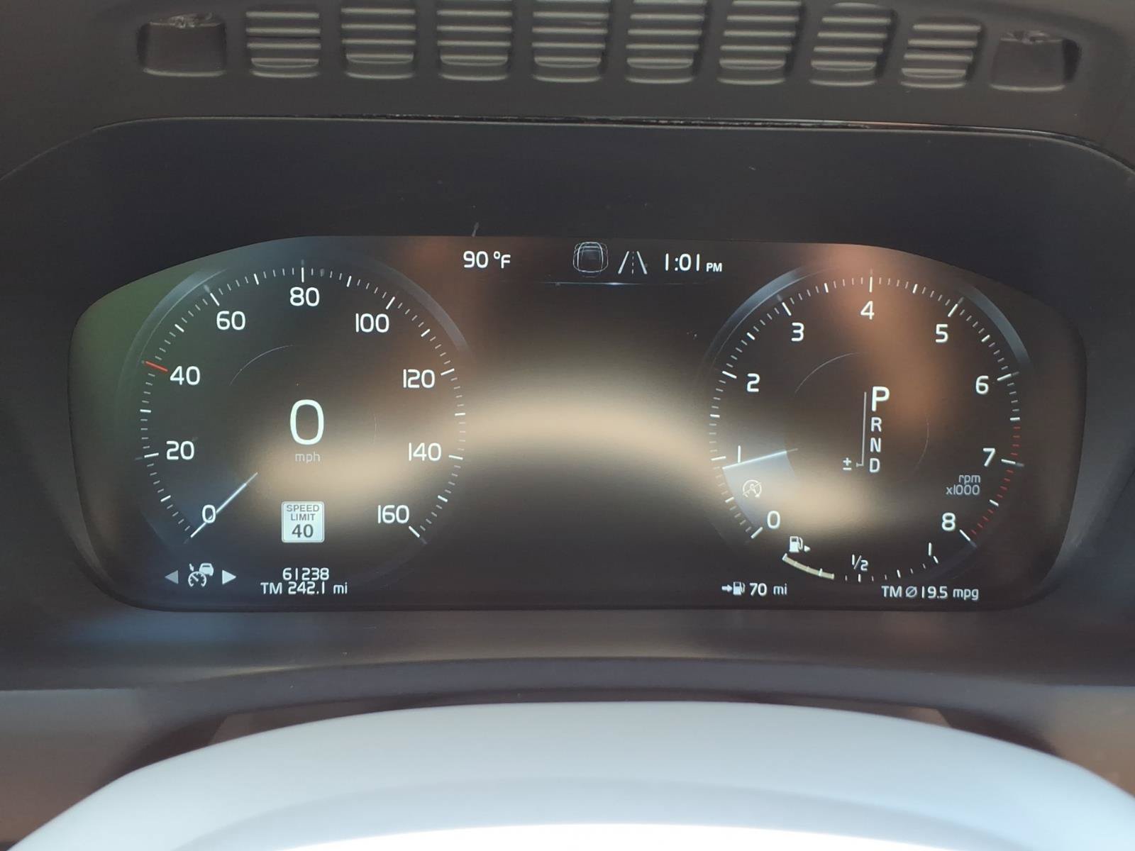Used 2020 Volvo XC90 T5 Momentum w/ Protection Package Premier AWD/4WD image 14